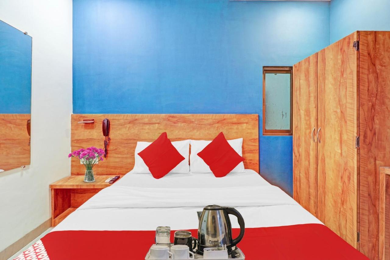 O The Near Chhatrapati Shivaji International Airport Hotel Bombay