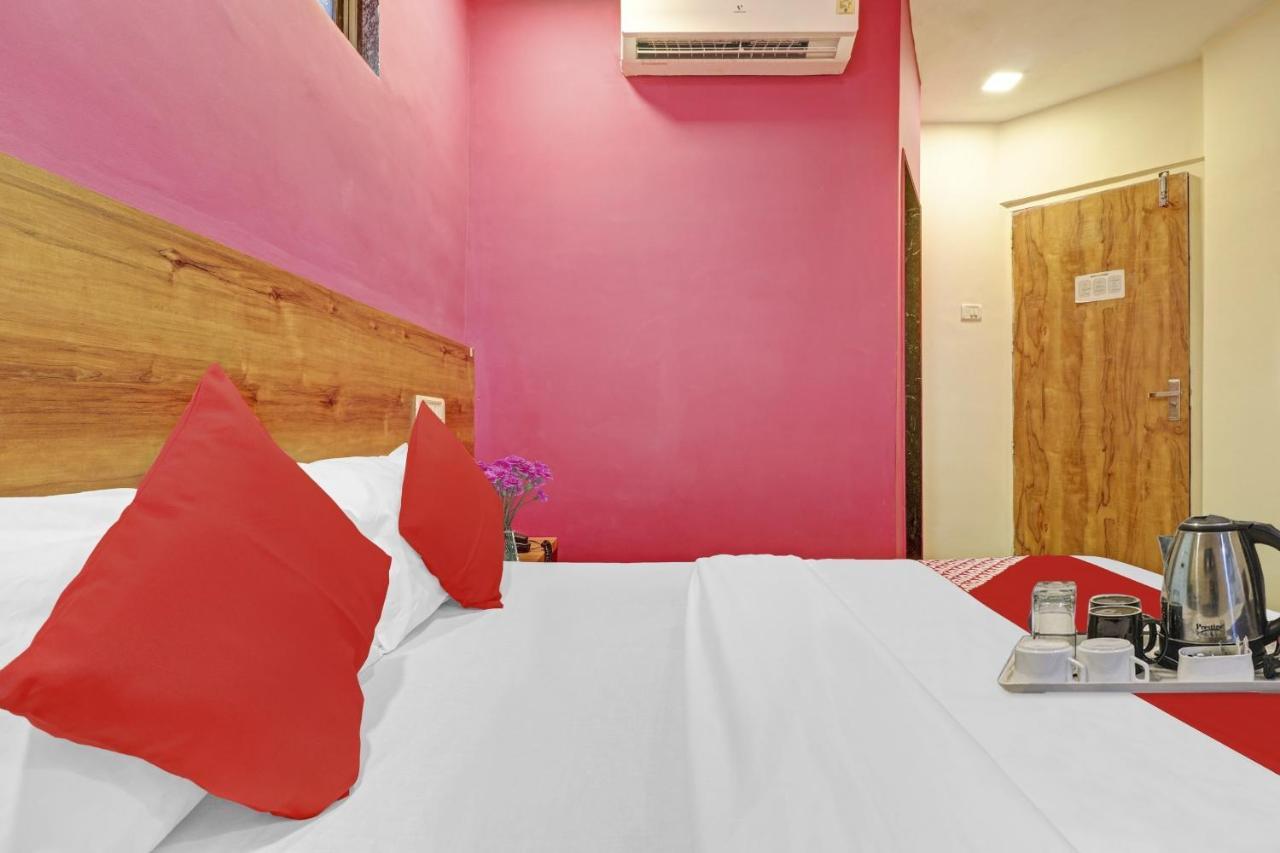 Hotel O The Near Chhatrapati Shivaji International Airport