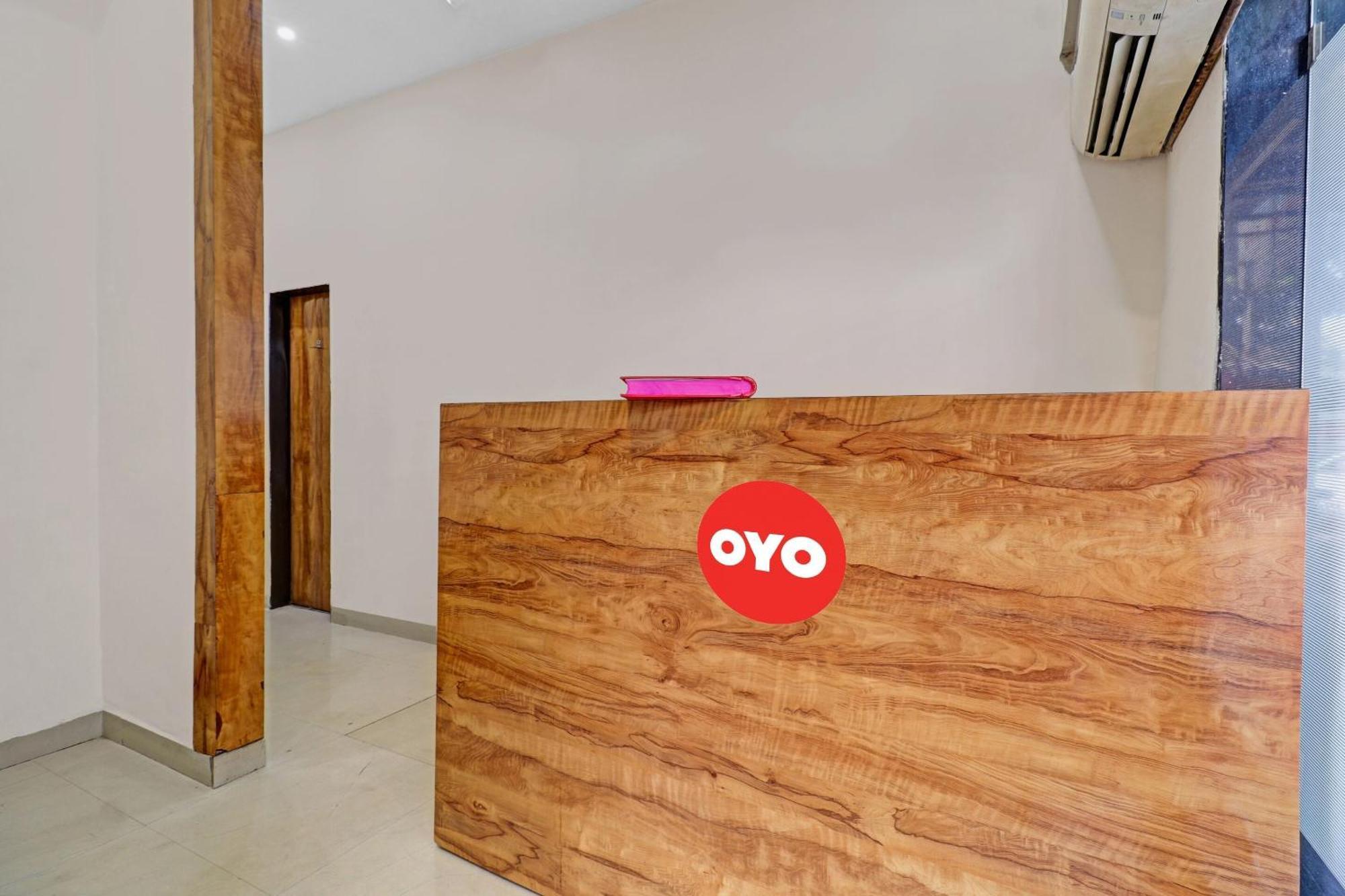 O The Near Chhatrapati Shivaji International Airport Hotel Bombay